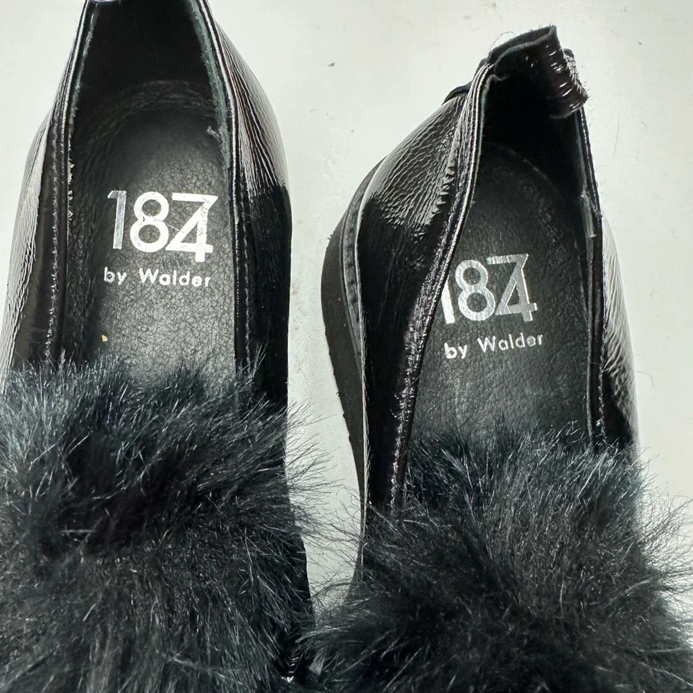 1874 By Walder Black Patent Leather Faux Fur Silver Chain Platform Loafers 39/8‎